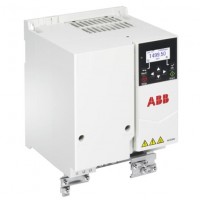 ABB機(jī)器人傳動(dòng)變頻器     ACS180-04S-033A-2