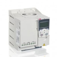ABB機器人傳動變頻器    ACS355-03E-24A4-2