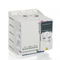 ABB機(jī)器人傳動(dòng)變頻器    ACS355-03E-12A5-4