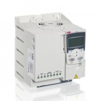 ABB機(jī)器人傳動(dòng)變頻器    ACS355-03E-23A1-4