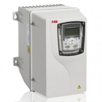 ABB機(jī)器人傳動(dòng)變頻器    ACS355-03E-05A6-4+B063