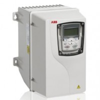 ABB機(jī)器人傳動(dòng)變頻器    ACS355-03E-07A3-4+B063
