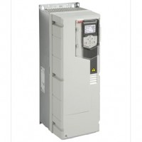 ABB機器人傳動變頻器    ACS580-01-073A-4+B056
