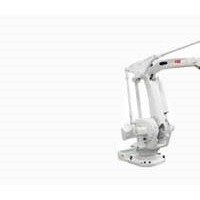 ABB IRB760-450/3.18四軸機器人可以快速移動或快速旋轉(zhuǎn)大型重型產(chǎn)品，且動作平穩(wěn)以保護產(chǎn)品。